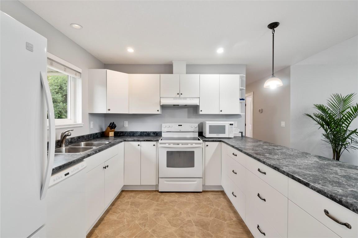 









1477


Otter Lake

Road,
Spallumcheen,




BC
V4Y 0W2

