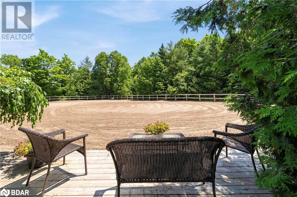 












11636 6TH LINE NASSAGAWEYA Line

,
Milton,




Ontario
L7J2L7


