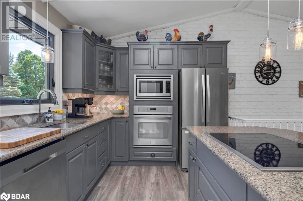 












11636 6TH LINE NASSAGAWEYA Line

,
Milton,




Ontario
L7J2L7

