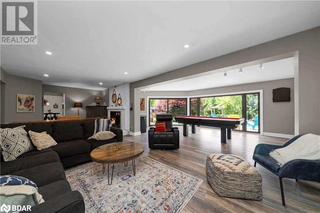 












11636 6TH LINE NASSAGAWEYA Line

,
Milton,




Ontario
L7J2L7

