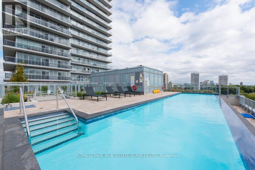 












1405 - 501 ST CLAIR AVENUE W

,
Toronto,




Ontario
M5P0A2

