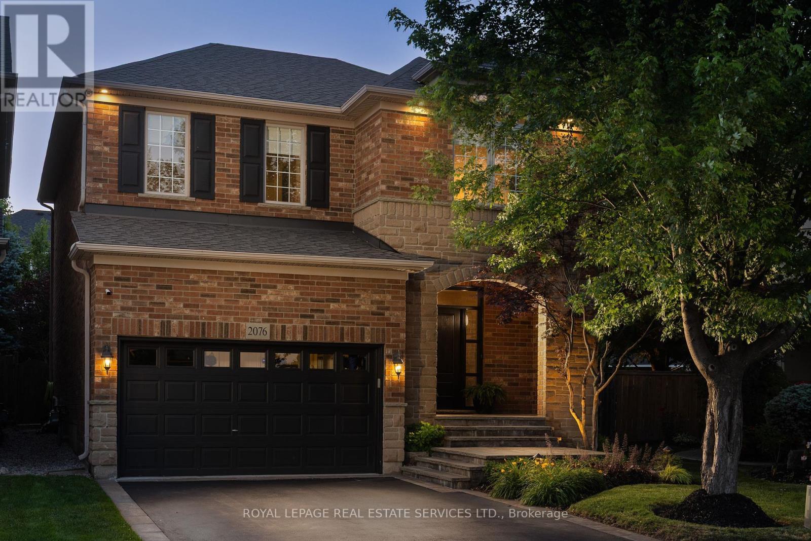 












2076 ROCHESTER CIRCLE

,
Oakville,




Ontario
L6M5E2

