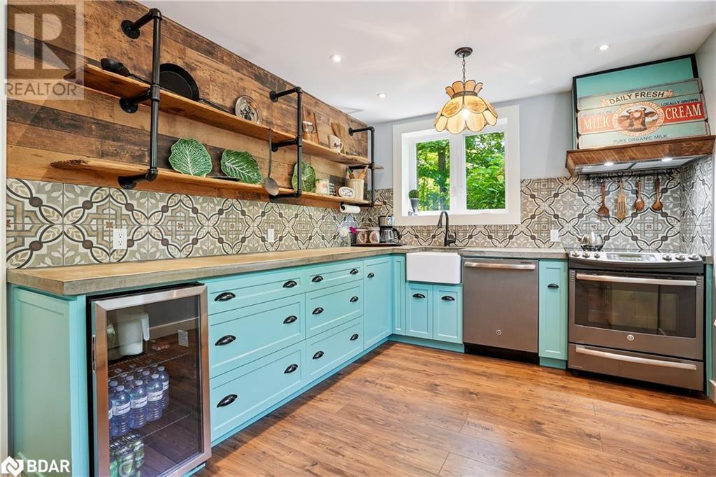 












9878 15 SIDE Road

,
Milton,




Ontario
L9T2X9

