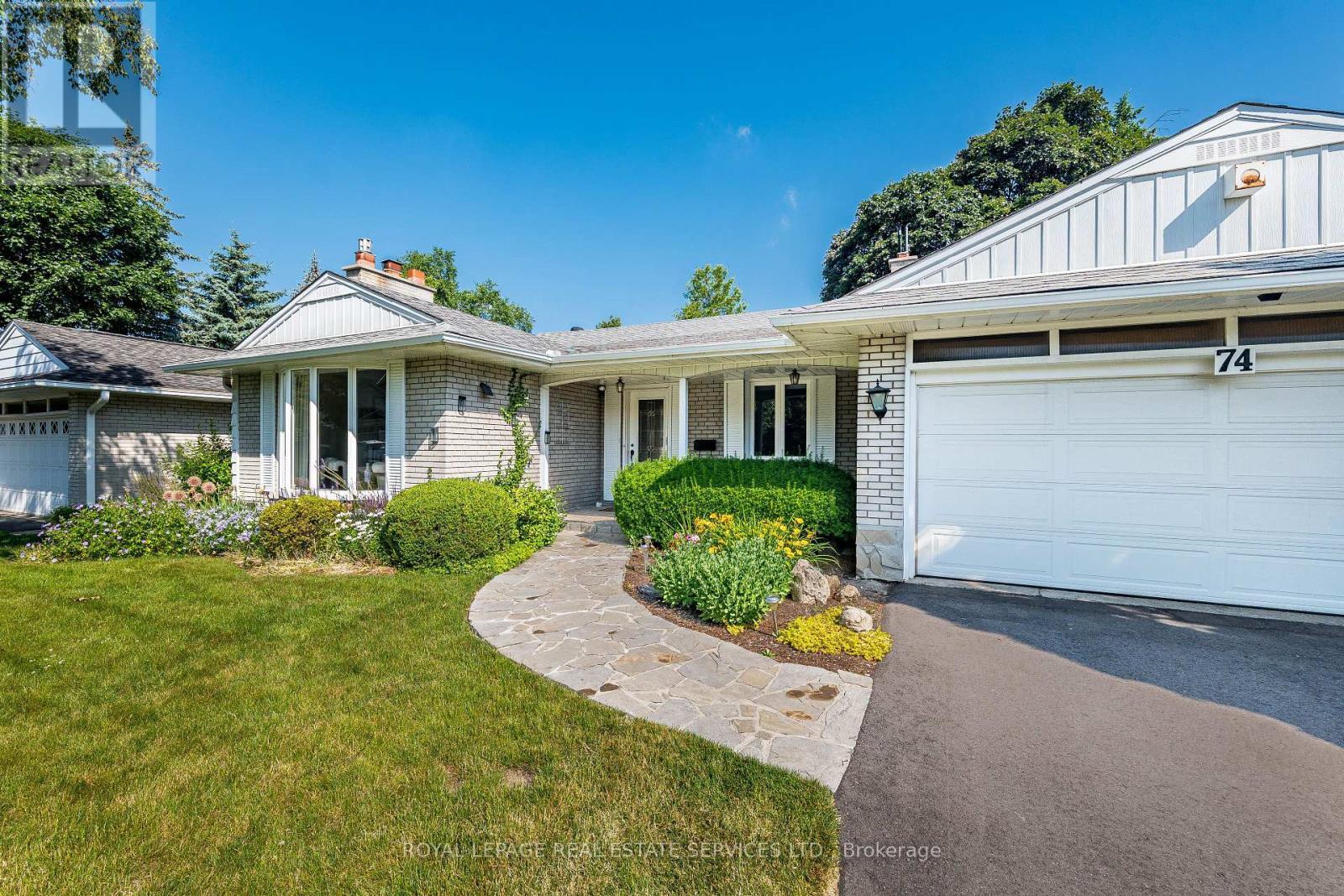












74 PRINCE GEORGE DRIVE

,
Toronto,




Ontario
M9A1Y6

