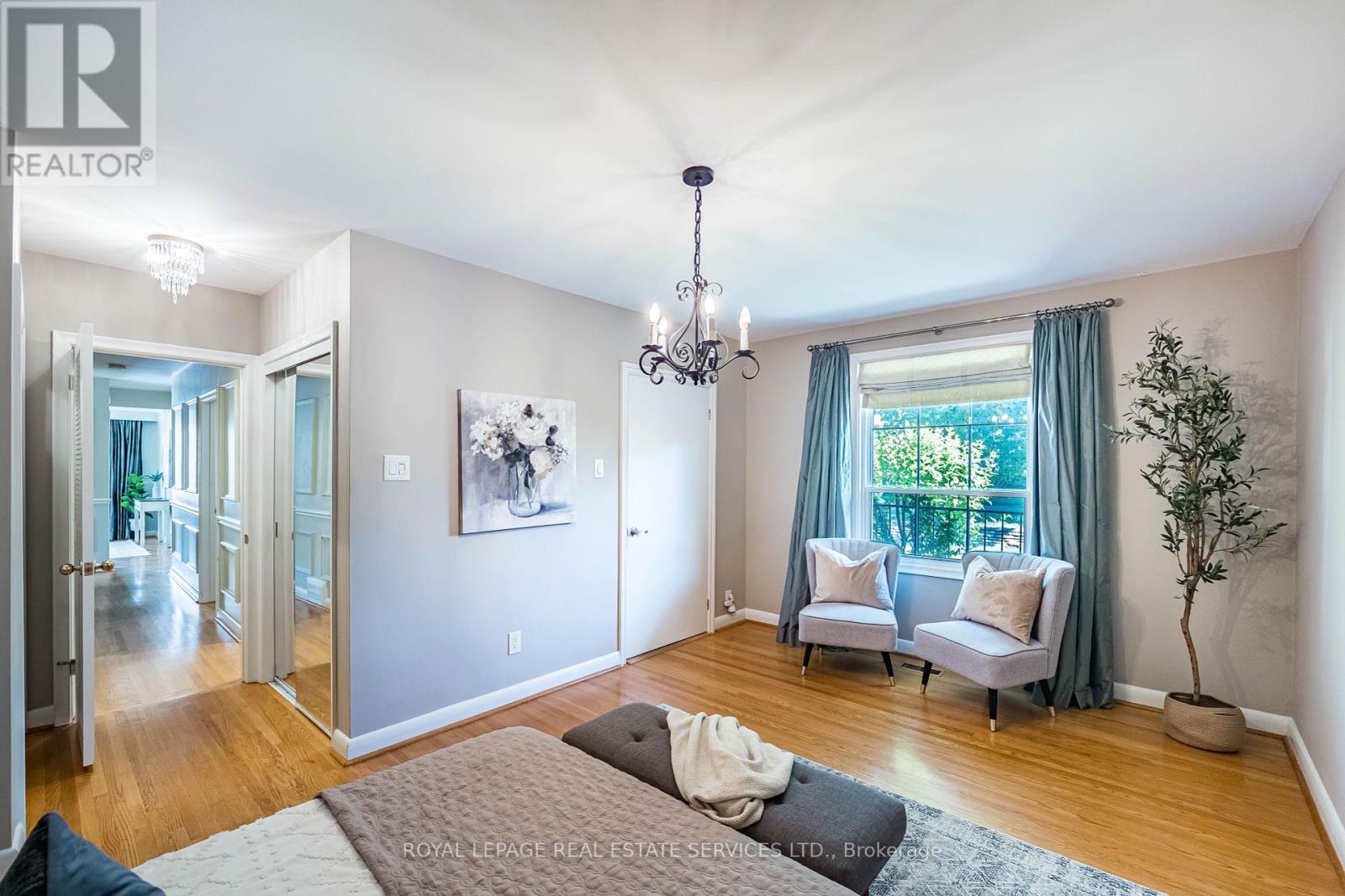 












74 PRINCE GEORGE DRIVE

,
Toronto,




Ontario
M9A1Y6

