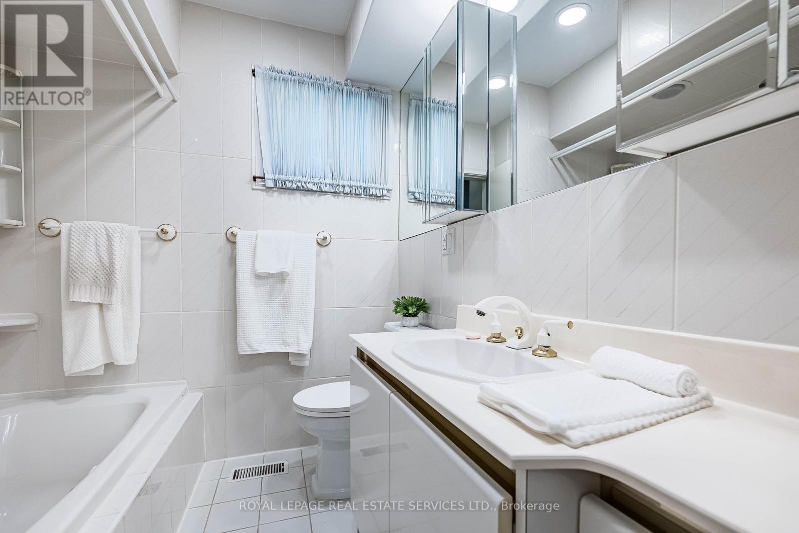 












74 PRINCE GEORGE DRIVE

,
Toronto,




Ontario
M9A1Y6

