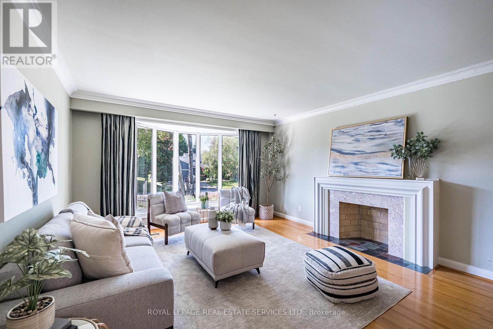 












74 PRINCE GEORGE DRIVE

,
Toronto,




Ontario
M9A1Y6

