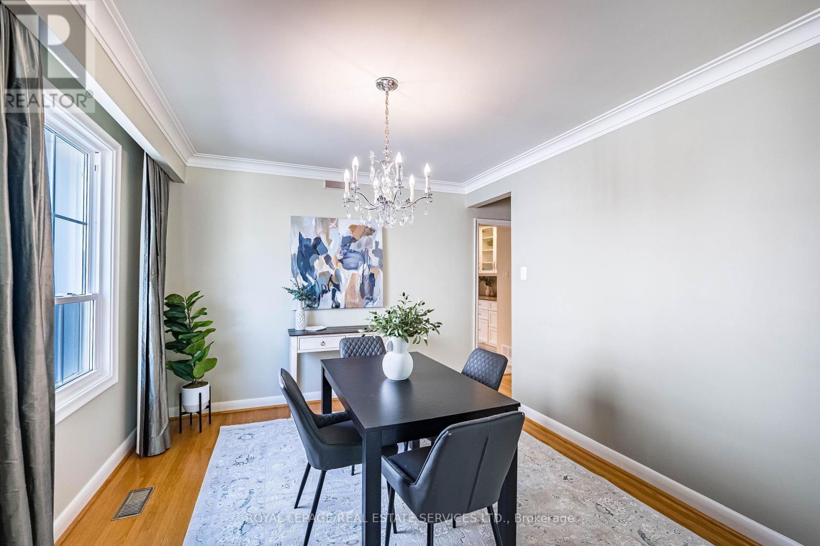 












74 PRINCE GEORGE DRIVE

,
Toronto,




Ontario
M9A1Y6


