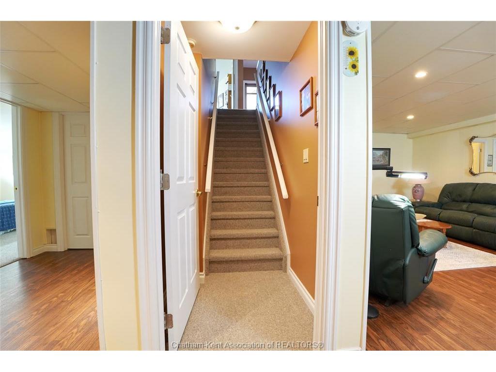 









20


McIntosh

Avenue,
Chatham,




ON
N7M 6M1

