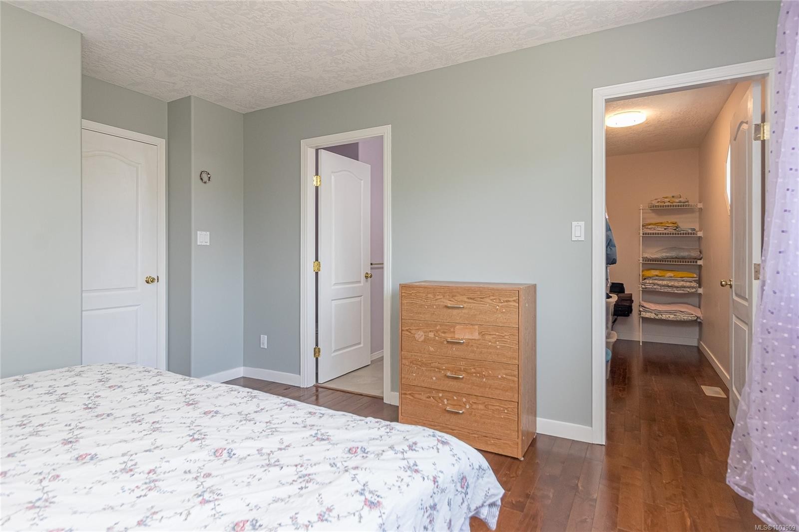 









4731


Hammond Bay

Rd,
Nanaimo,




BC
V9T 5A9

