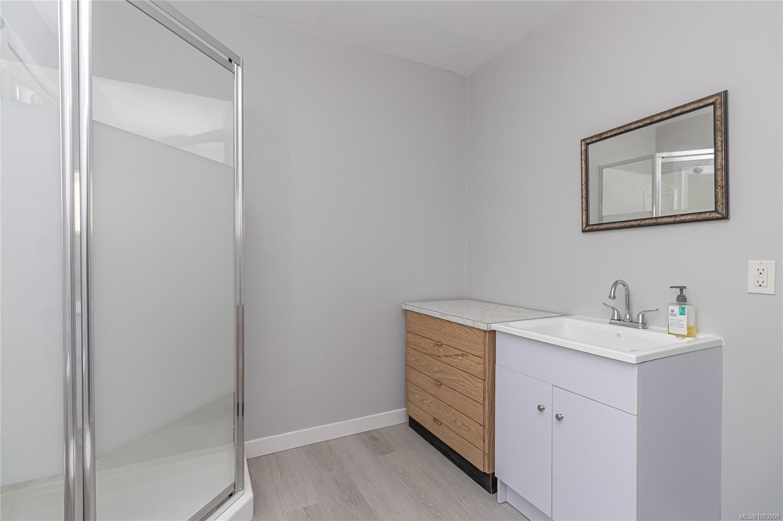 









4731


Hammond Bay

Rd,
Nanaimo,




BC
V9T 5A9

