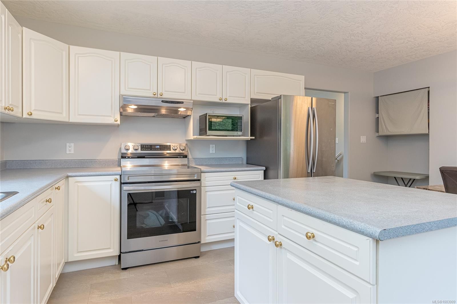 









4731


Hammond Bay

Rd,
Nanaimo,




BC
V9T 5A9

