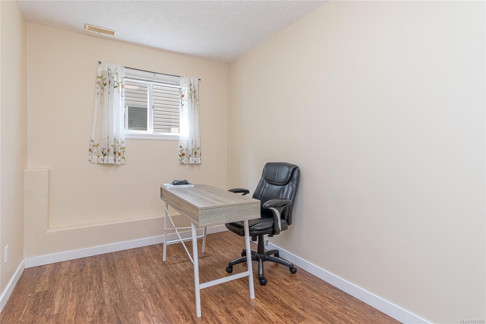 









4731


Hammond Bay

Rd,
Nanaimo,




BC
V9T 5A9

