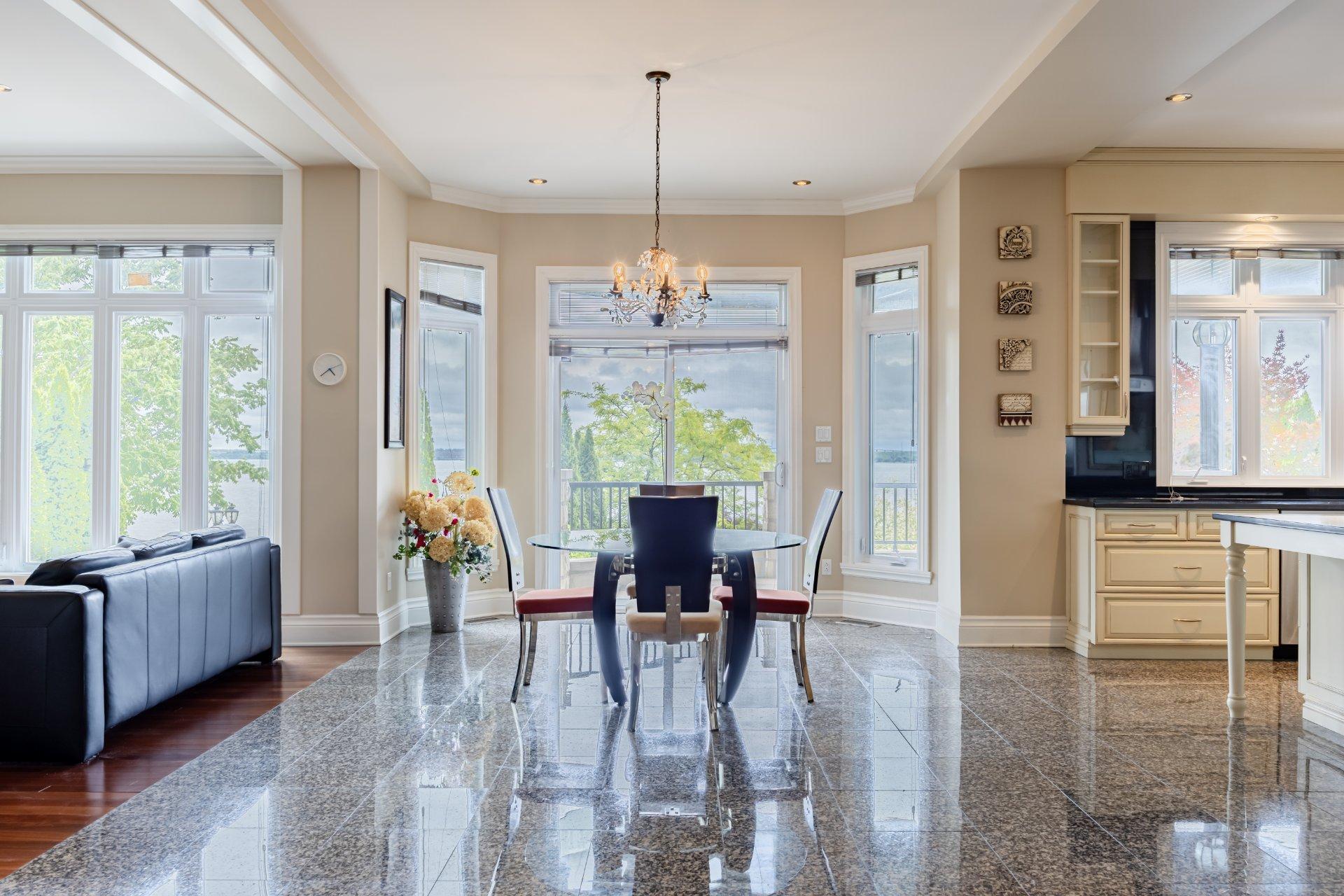 









30


Rue Simone-De Beauvoir

,
Notre-Dame-de-l'Île-Perrot,




QC
J7V8P4

