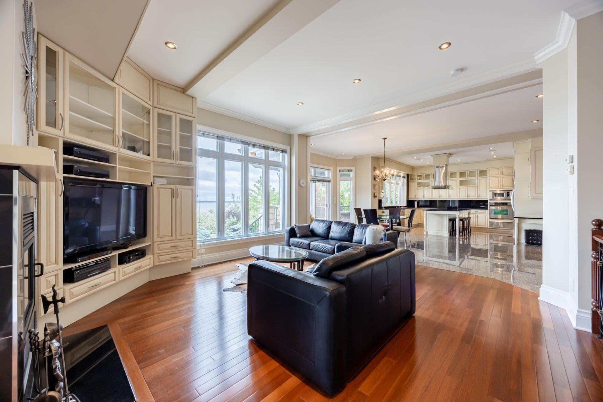 









30


Rue Simone-De Beauvoir

,
Notre-Dame-de-l'Île-Perrot,




QC
J7V8P4

