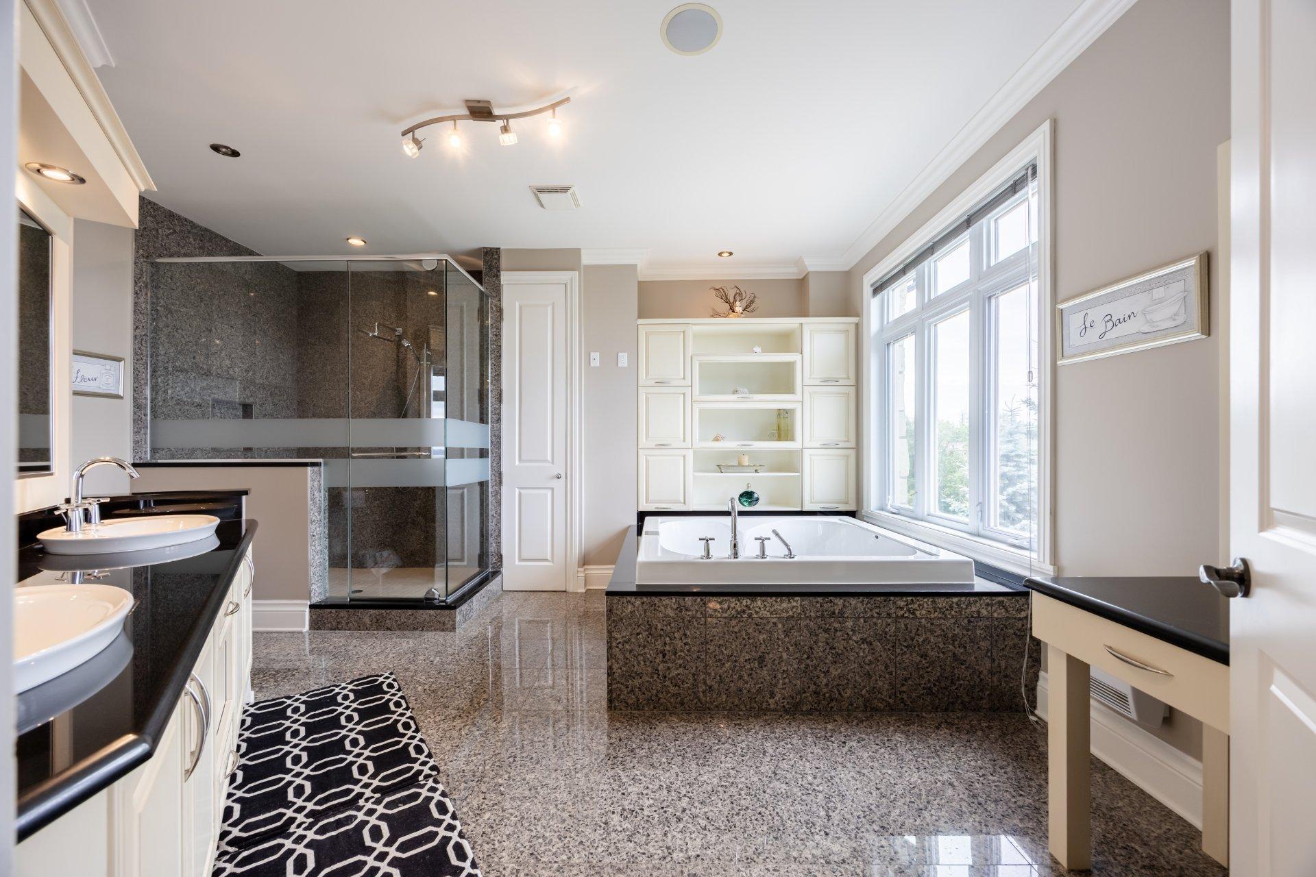 









30


Rue Simone-De Beauvoir

,
Notre-Dame-de-l'Île-Perrot,




QC
J7V8P4

