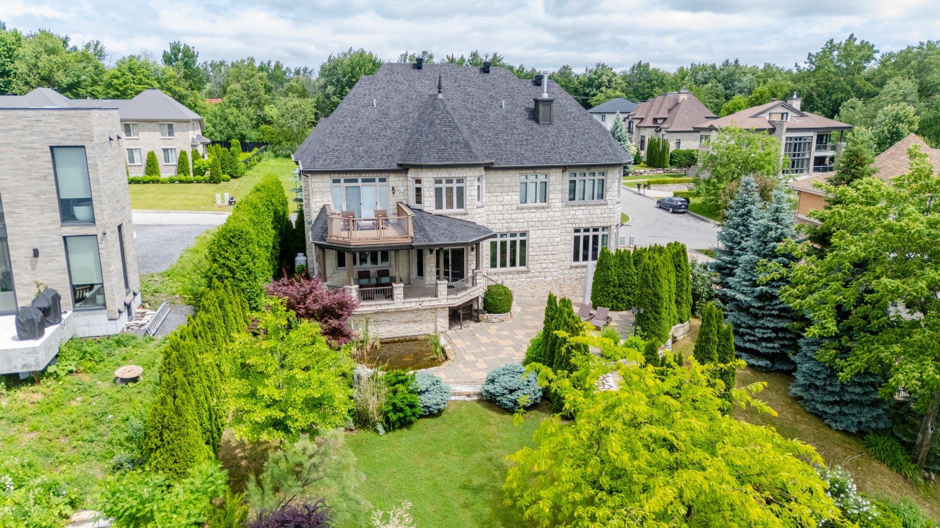 









30


Rue Simone-De Beauvoir

,
Notre-Dame-de-l'Île-Perrot,




QC
J7V8P4

