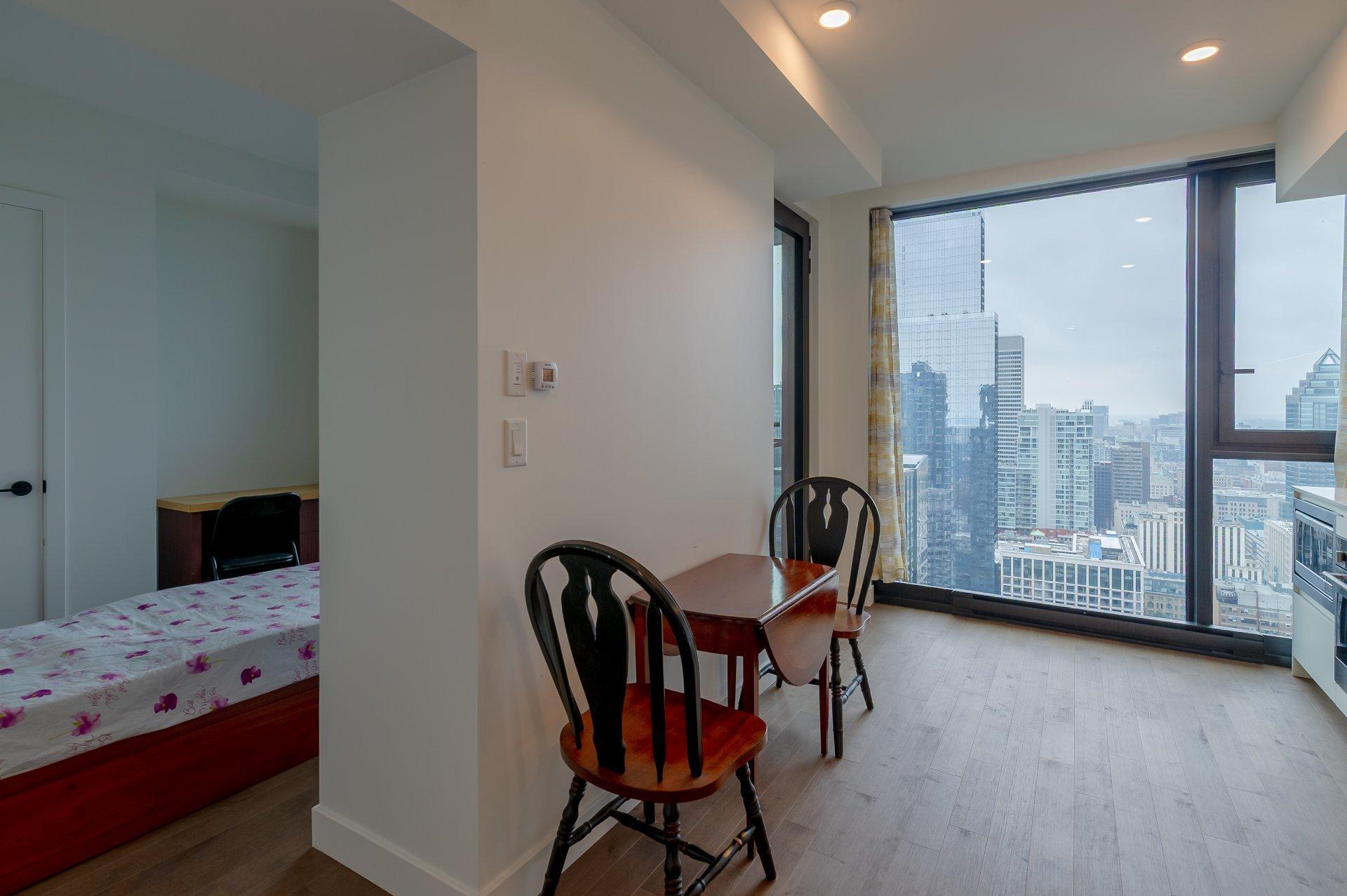









1210


Rue Jeanne-Mance

, 4109,
Montréal (Ville-Marie),




QC
H2X1M1

