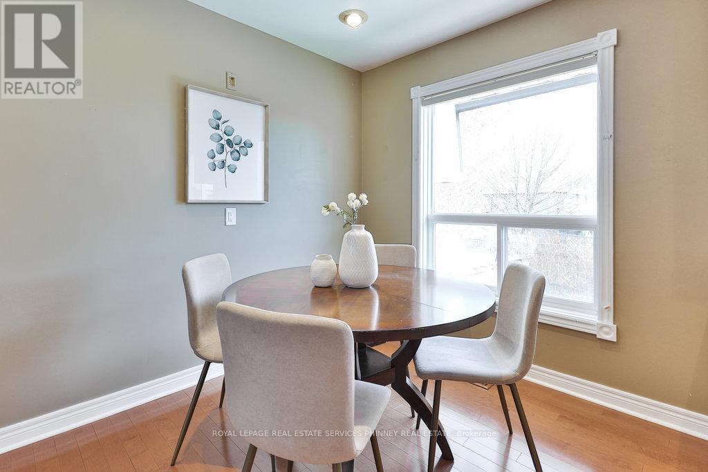 












1432 BRIDGESTONE LANE

,
Mississauga,




Ontario
L5J4E2

