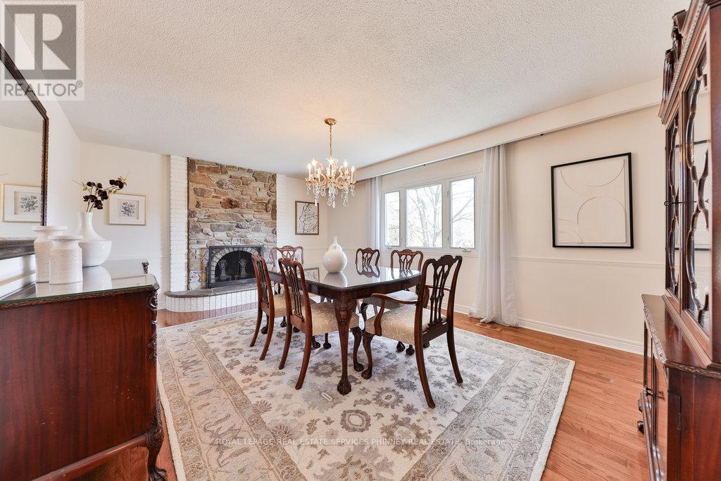












1432 BRIDGESTONE LANE

,
Mississauga,




Ontario
L5J4E2


