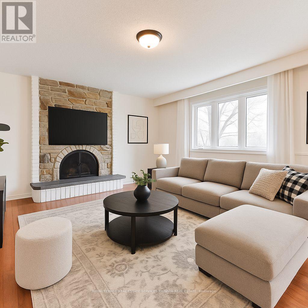 












1432 BRIDGESTONE LANE

,
Mississauga,




Ontario
L5J4E2

