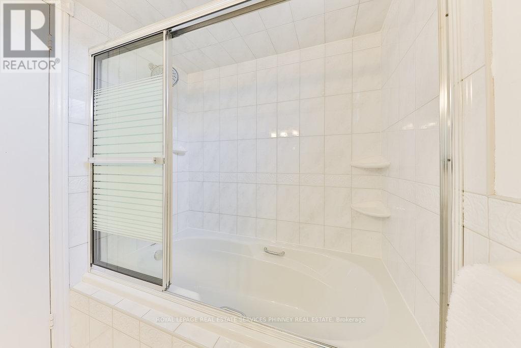 












1432 BRIDGESTONE LANE

,
Mississauga,




Ontario
L5J4E2

