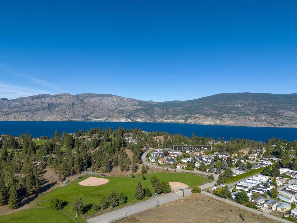 









17017


Snow

Avenue, 3,
Summerland,




BC
V0H 1Z6

