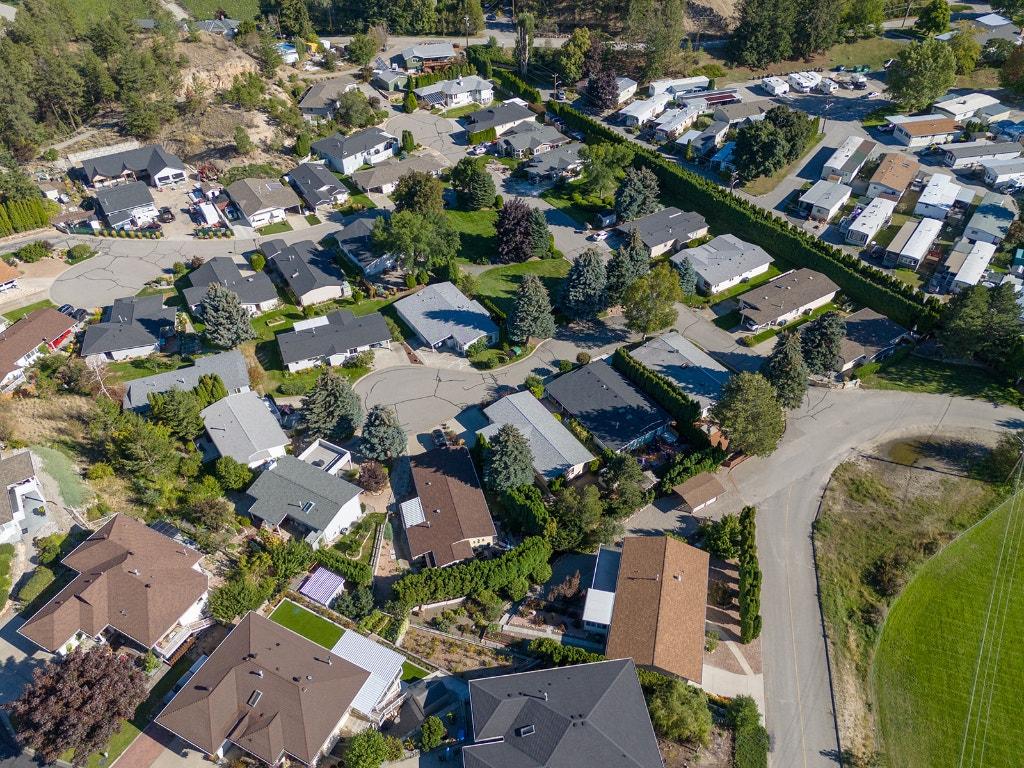









17017


Snow

Avenue, 3,
Summerland,




BC
V0H 1Z6

