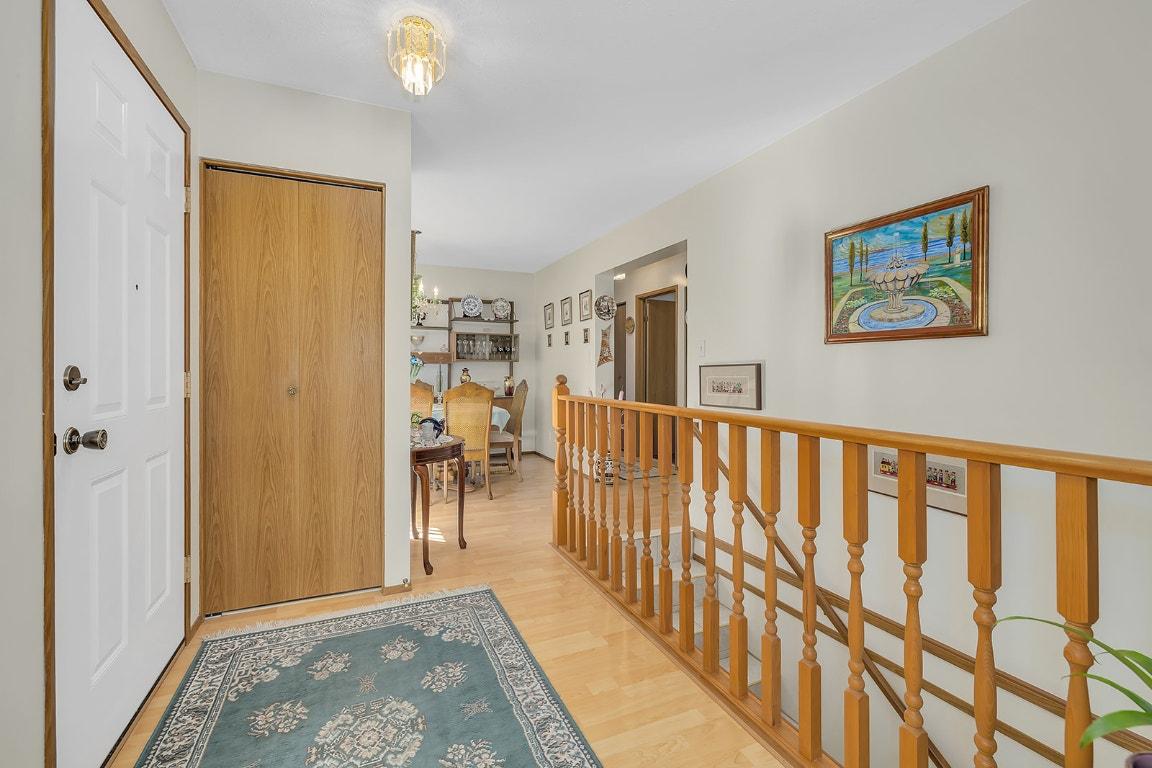 









17017


Snow

Avenue, 3,
Summerland,




BC
V0H 1Z6

