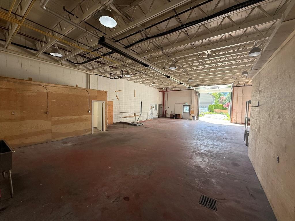 









711


Radio

Avenue, 4,
Nelson,




BC
V1L 3L2

