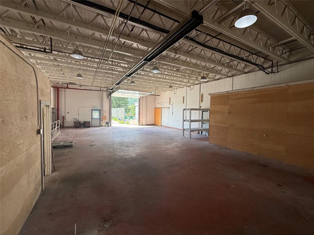 









711


Radio

Avenue, 4,
Nelson,




BC
V1L 3L2

