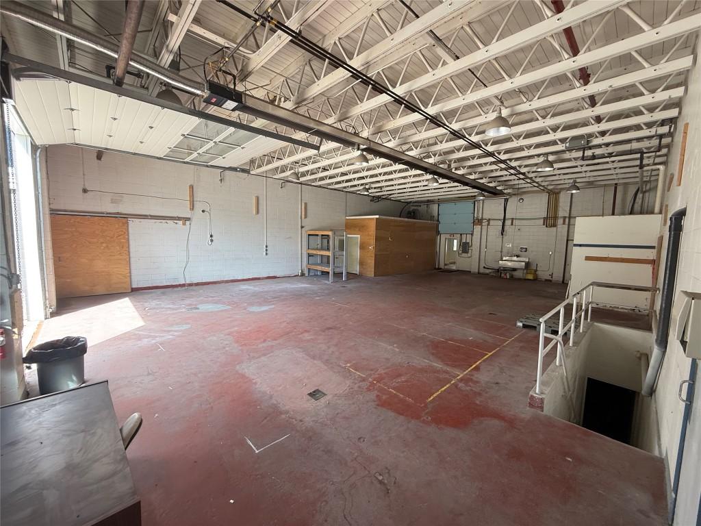 









711


Radio

Avenue, 4,
Nelson,




BC
V1L 3L2

