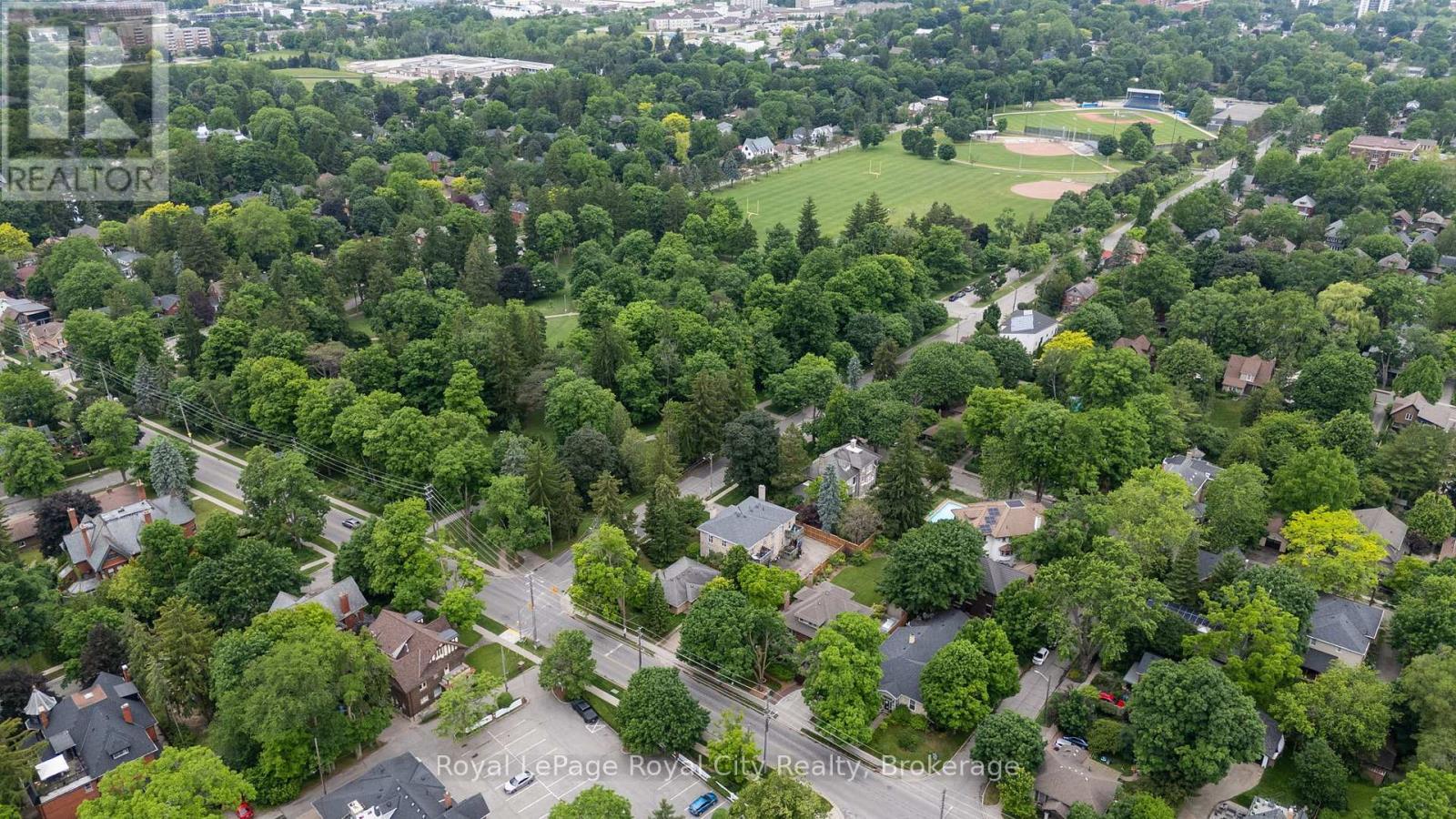 












76 LONDON ROAD W

,
Guelph (Exhibition Park),




Ontario
N1H2B7

