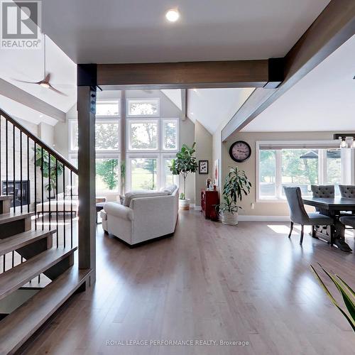 Open concept living / View from Entrance
