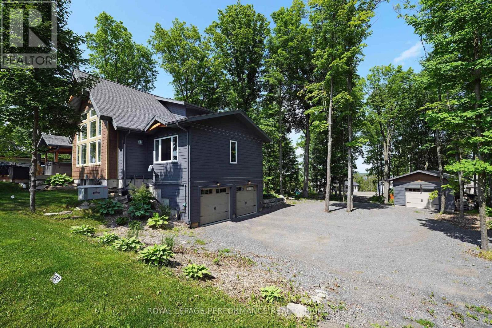 












39 MORNING FLIGHT COURT

,
Greater Madawaska,




Ontario
K0J1H0

