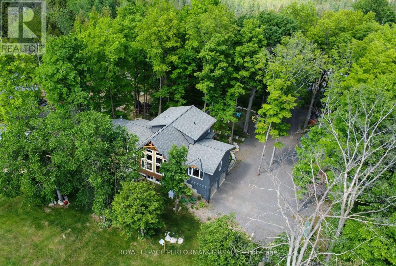 












39 MORNING FLIGHT COURT

,
Greater Madawaska,




Ontario
K0J1H0

