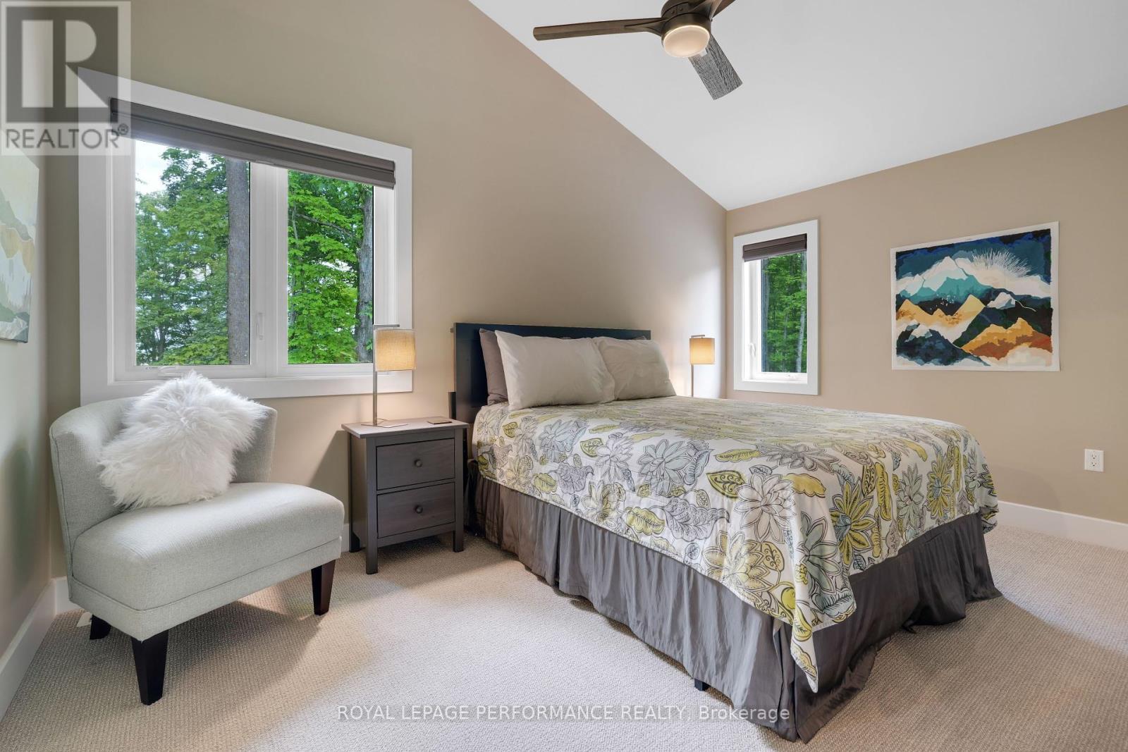 












39 MORNING FLIGHT COURT

,
Greater Madawaska,




Ontario
K0J1H0

