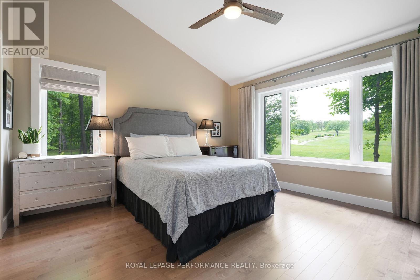 












39 MORNING FLIGHT COURT

,
Greater Madawaska,




Ontario
K0J1H0

