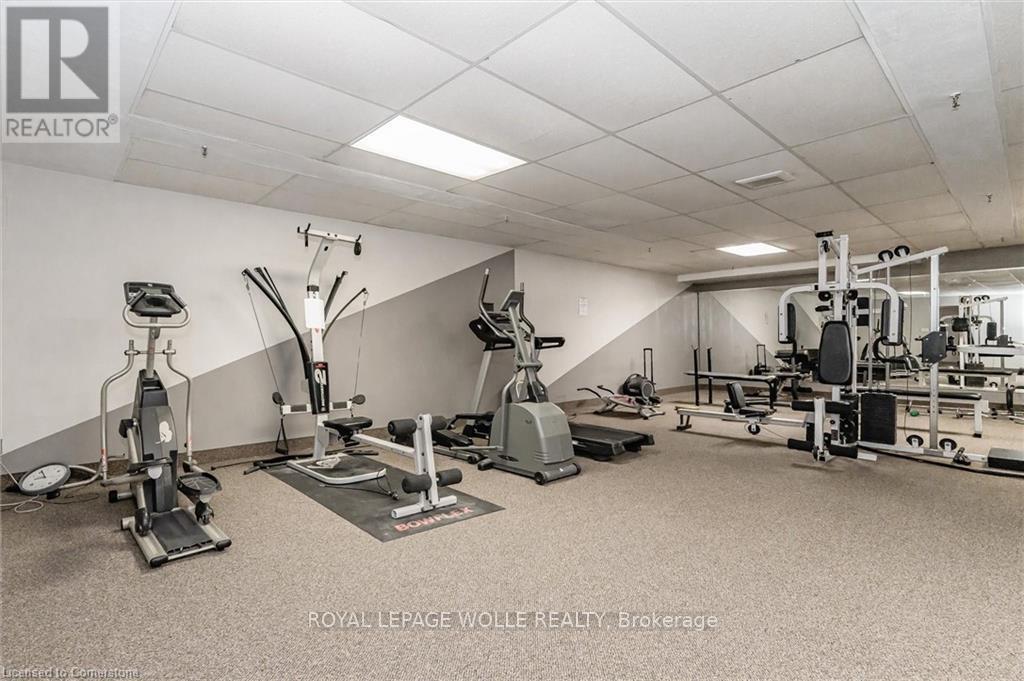 












311 - 29 WEST AVENUE W

,
Kitchener,




Ontario
N2M5E4

