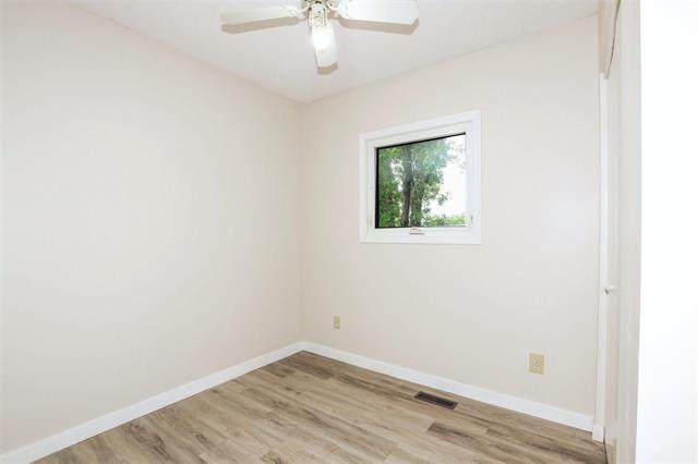 









953


Summerside

AVE, 4,
Winnipeg,




MB
R3T 4Y1


