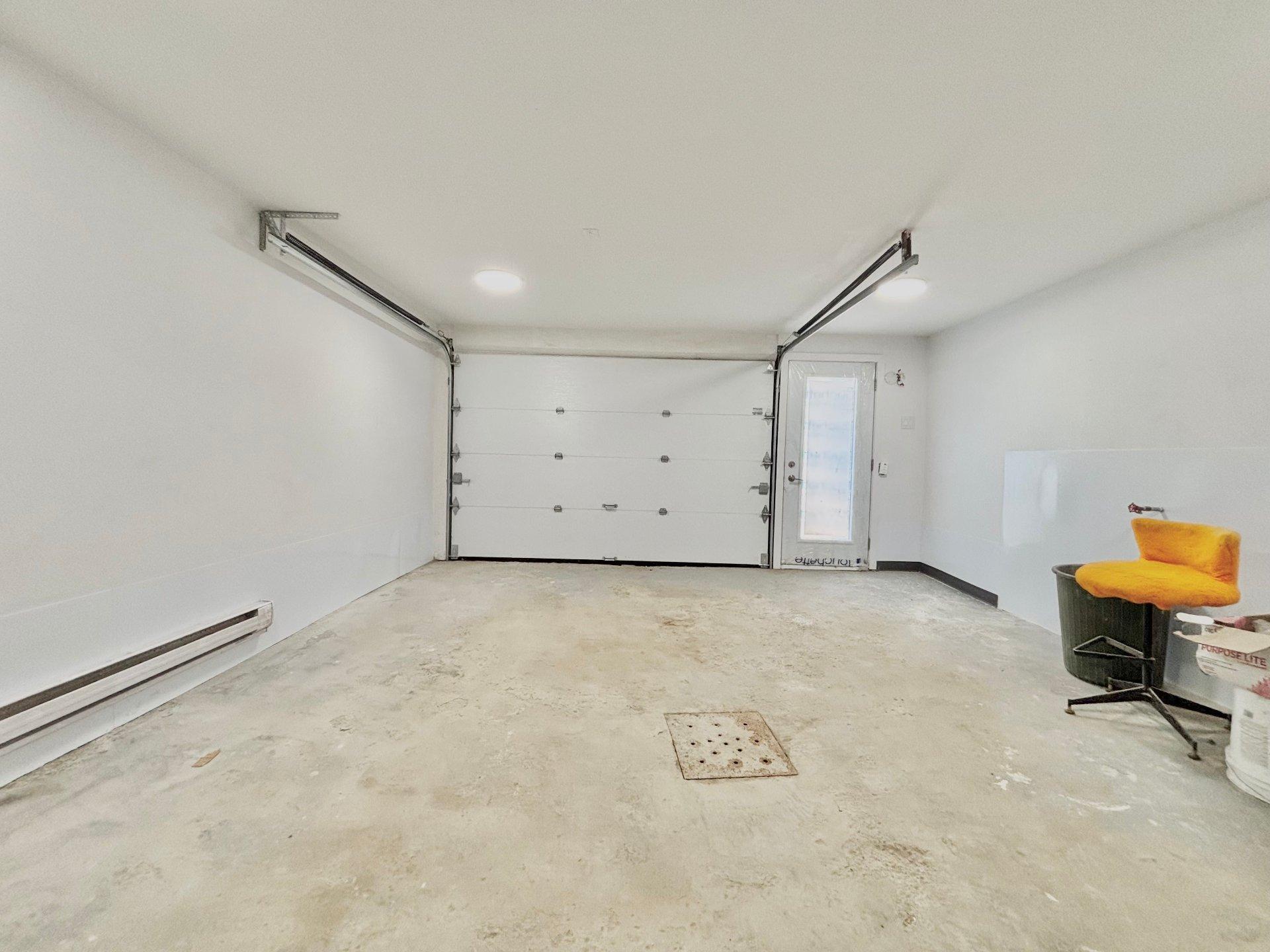 









431


13e Rue

,
Laval (Laval-des-Rapides),




QC
H7N1S1

