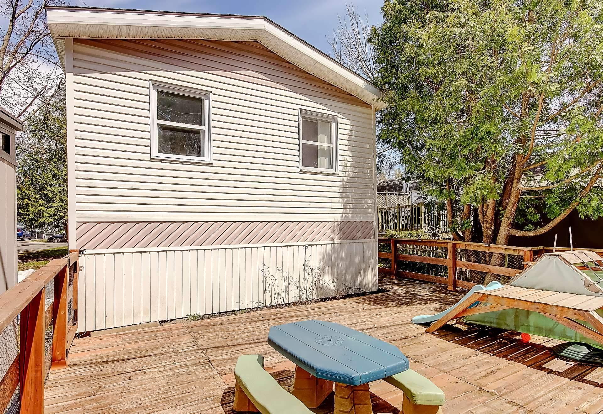 









82


9e Rue

,
Saint-Jean-sur-Richelieu,




QC
J2Y1A5

