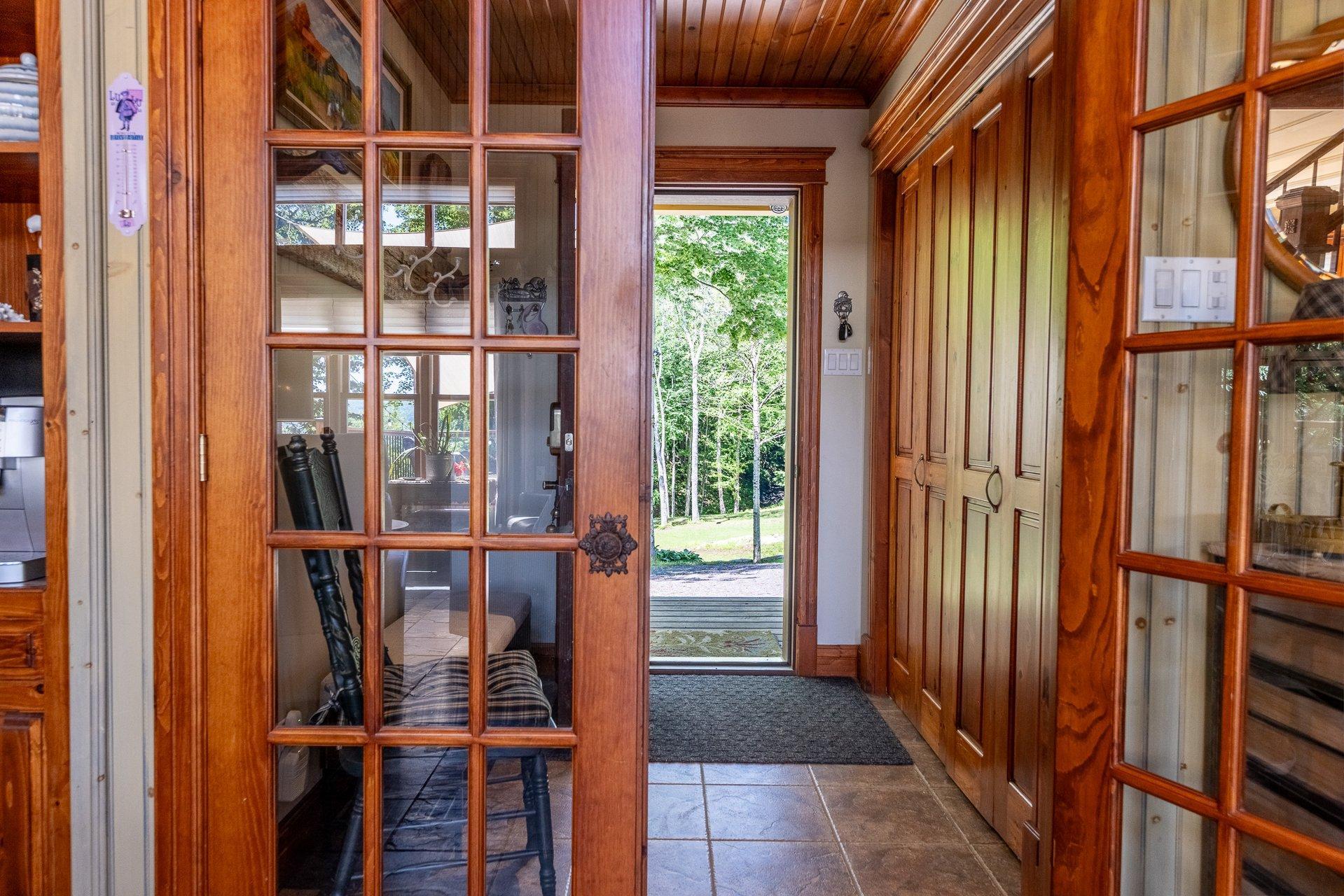 









639A


Route de Mansonville

,
Potton,




QC
J0E1X0

