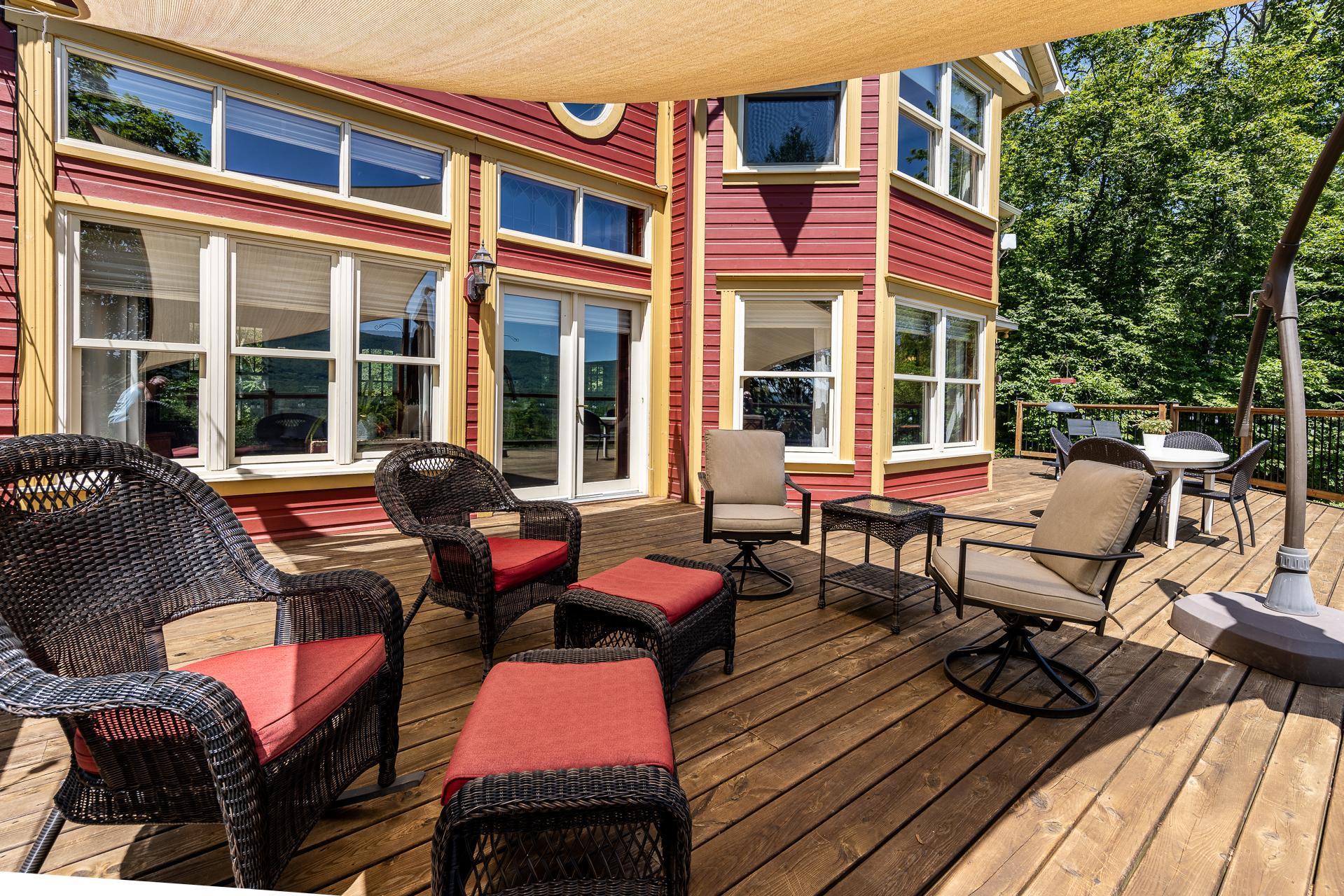 









639A


Route de Mansonville

,
Potton,




QC
J0E1X0


