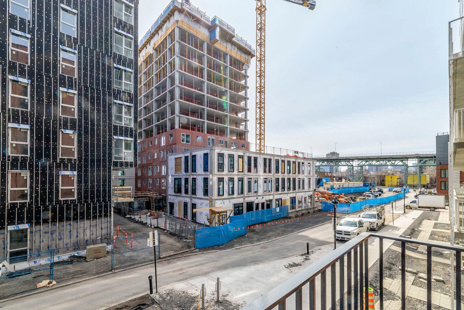 









2180


Rue Ste-Catherine E.

, 252,
Montréal (Ville-Marie),




QC
H2K2H9

