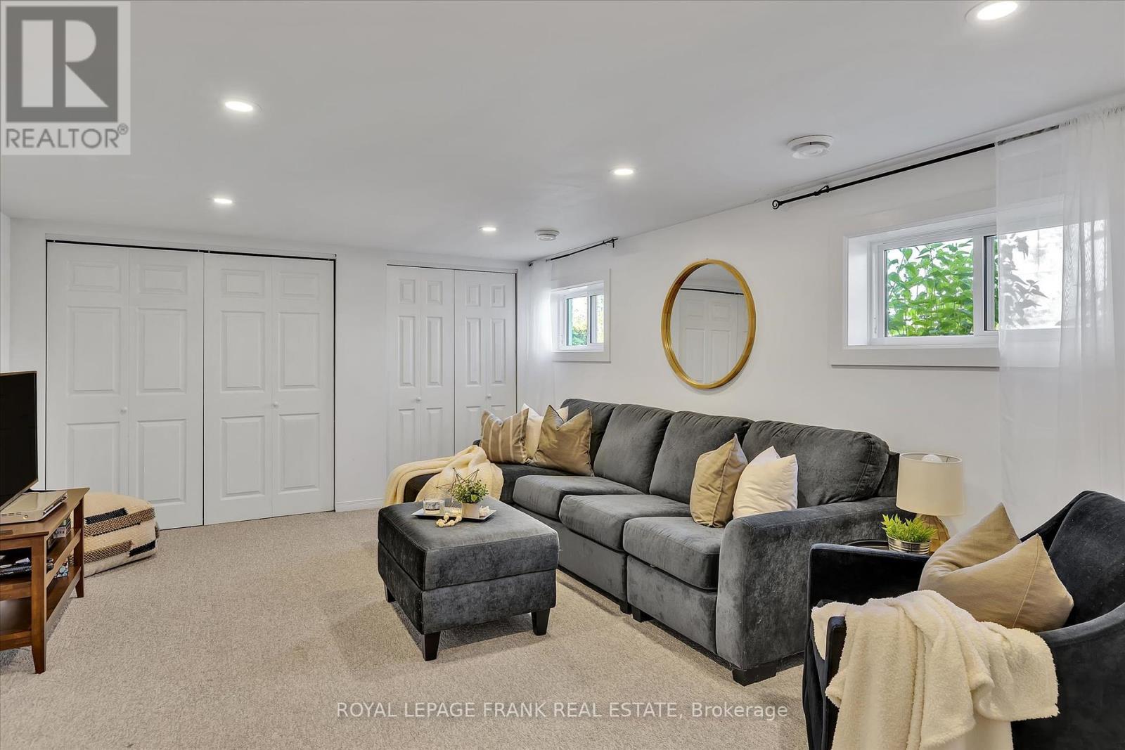












796 CANAL ROAD

,
Douro-Dummer,




Ontario
K9L1A1

