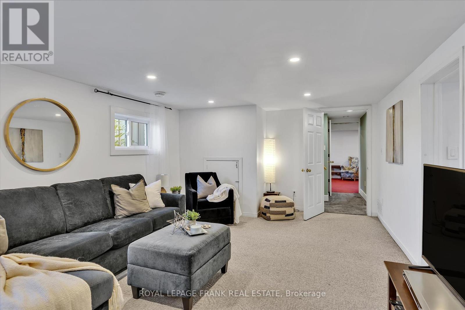 












796 CANAL ROAD

,
Douro-Dummer,




Ontario
K9L1A1

