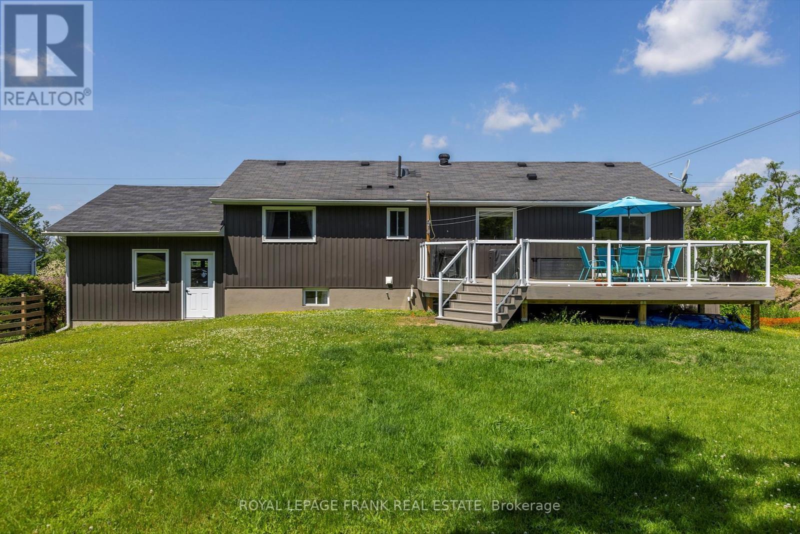 












796 CANAL ROAD

,
Douro-Dummer,




Ontario
K9L1A1

