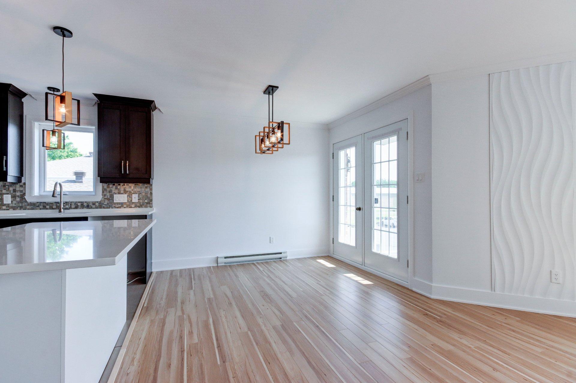 









122


Rue Robert-Jones

,
Saint-Jean-sur-Richelieu,




QC
J2X0E2

