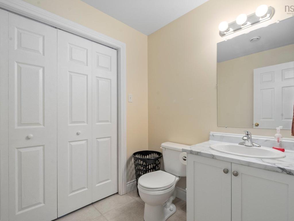 












66 Cutter Drive

,
Halifax,




NS
B3M 4W5

